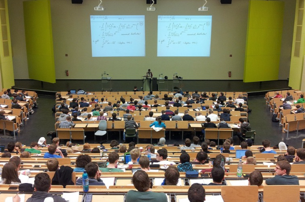 大学教育.png